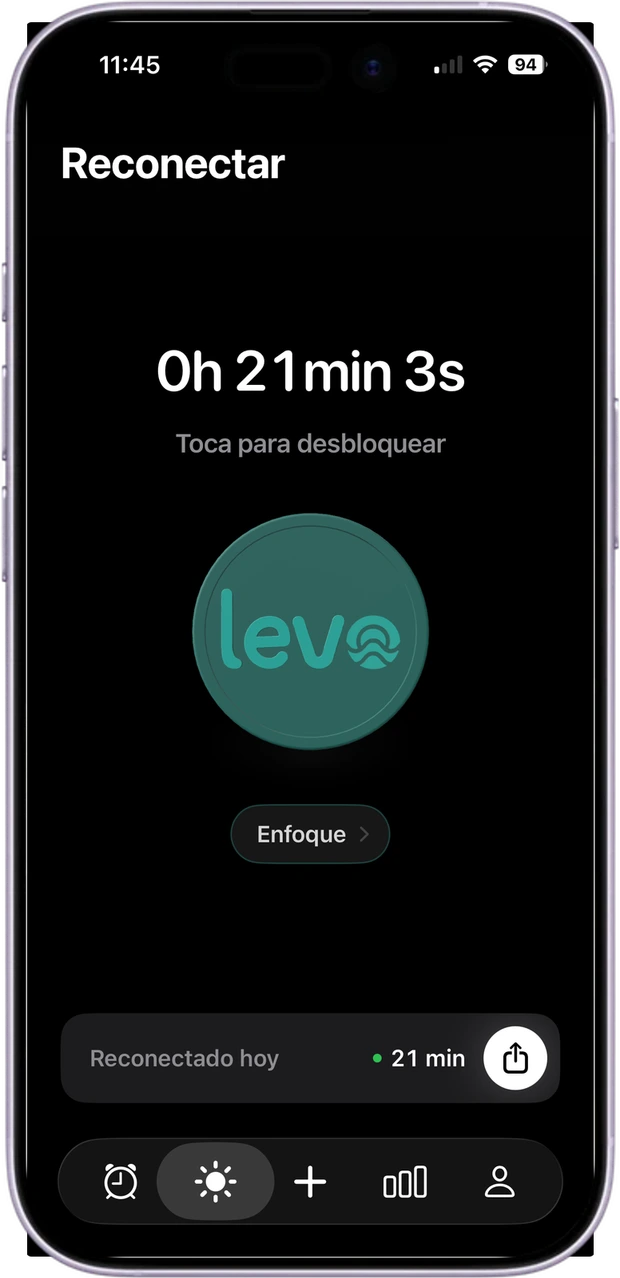Levo con el bloqueo activo: faltan 17 minutos y hay que acercar el iPhone al dispositivo para desbloquear.