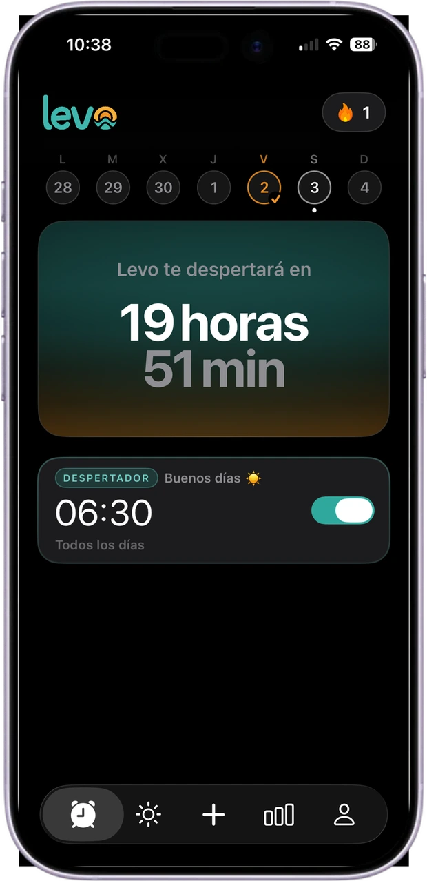 La app de Levo: cuenta atrás hasta la próxima alarma, racha de días y despertador a las 06:30.